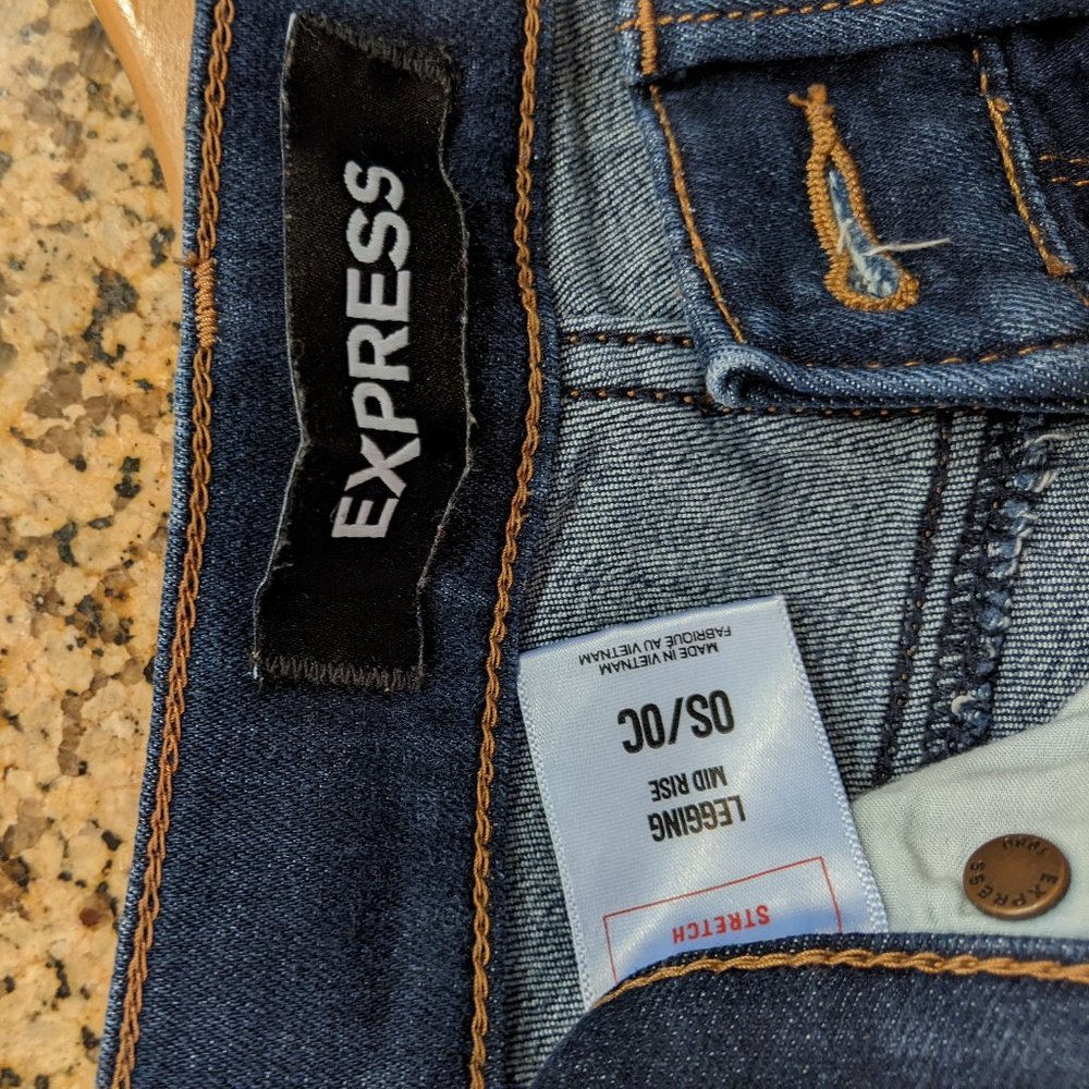 Express Jeans - Picture 3 of 3